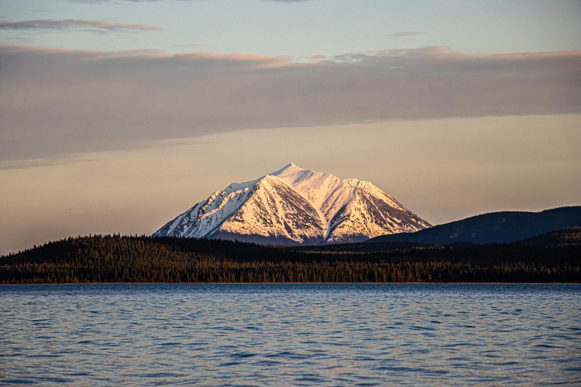 Little Atlin Lodge Tagish Luaran gambar