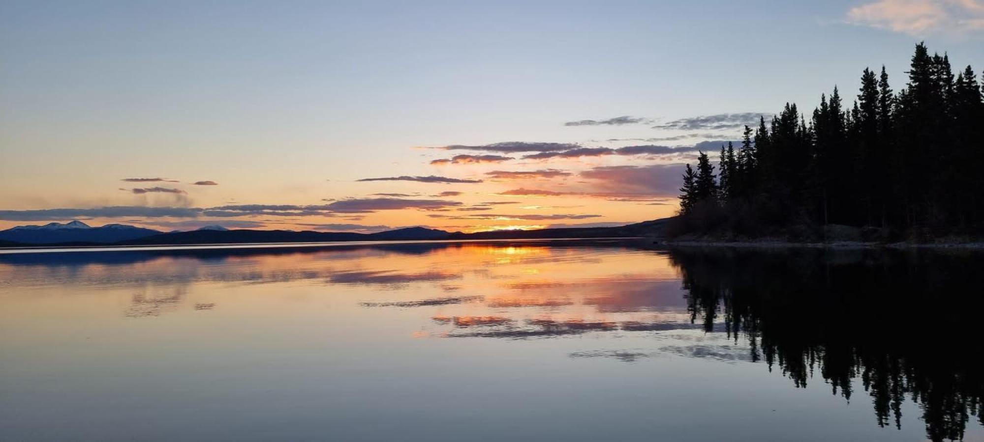 Little Atlin Lodge Tagish Luaran gambar